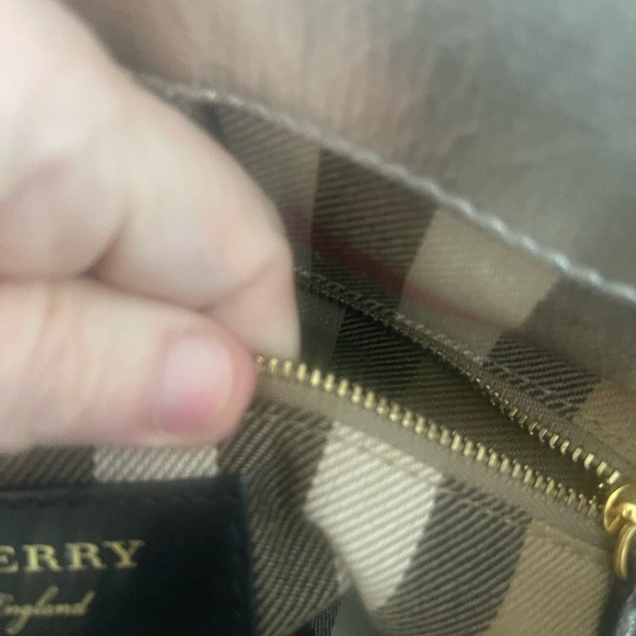 Burberry Silver Borque Banner Satchel with Structured Design - Picture 7 of 12